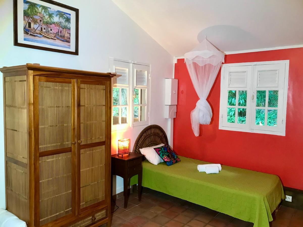 Mabouya Ecolodges Deshaies Exteriör bild